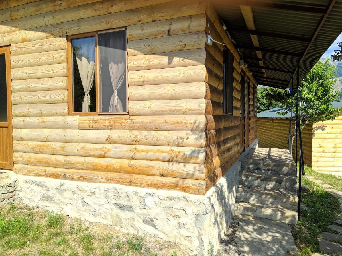 Lodge Old